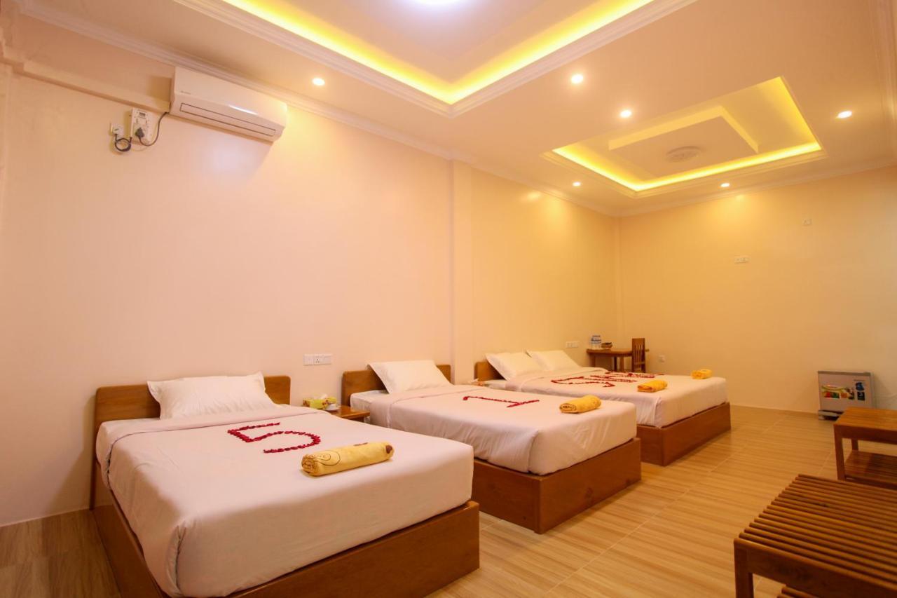 Five One Star Hotel Nyaung Shwe Exterior photo